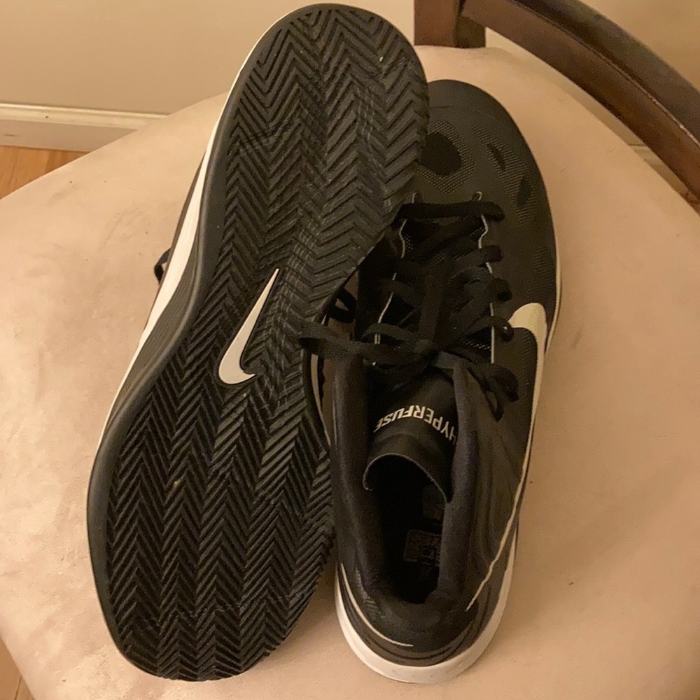SOLD!⚜️Nike Hyperfuse TB Zoom Mens Sneakers! - Picture 8 of 10